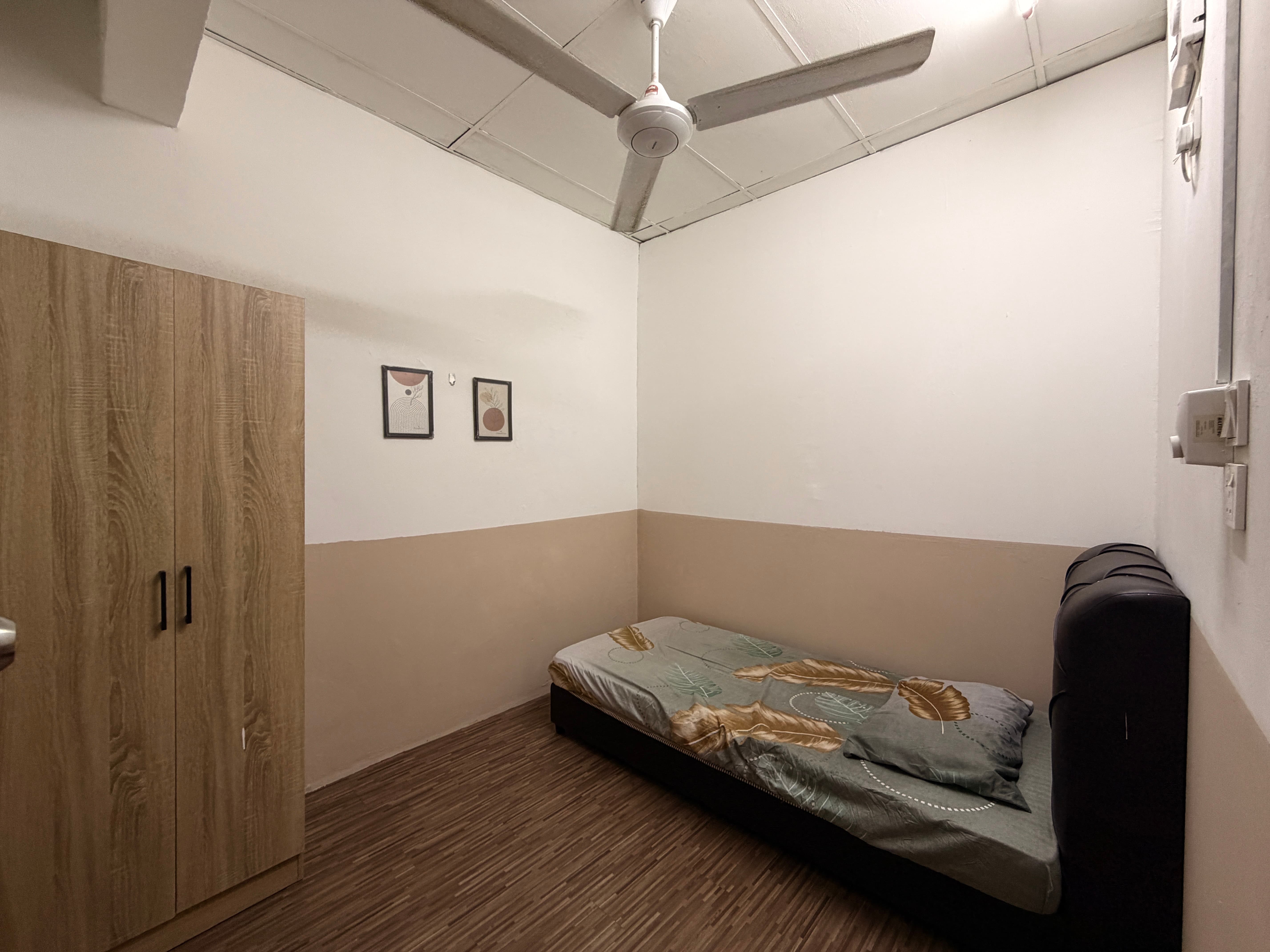 Larkin 02 - Single bedroom