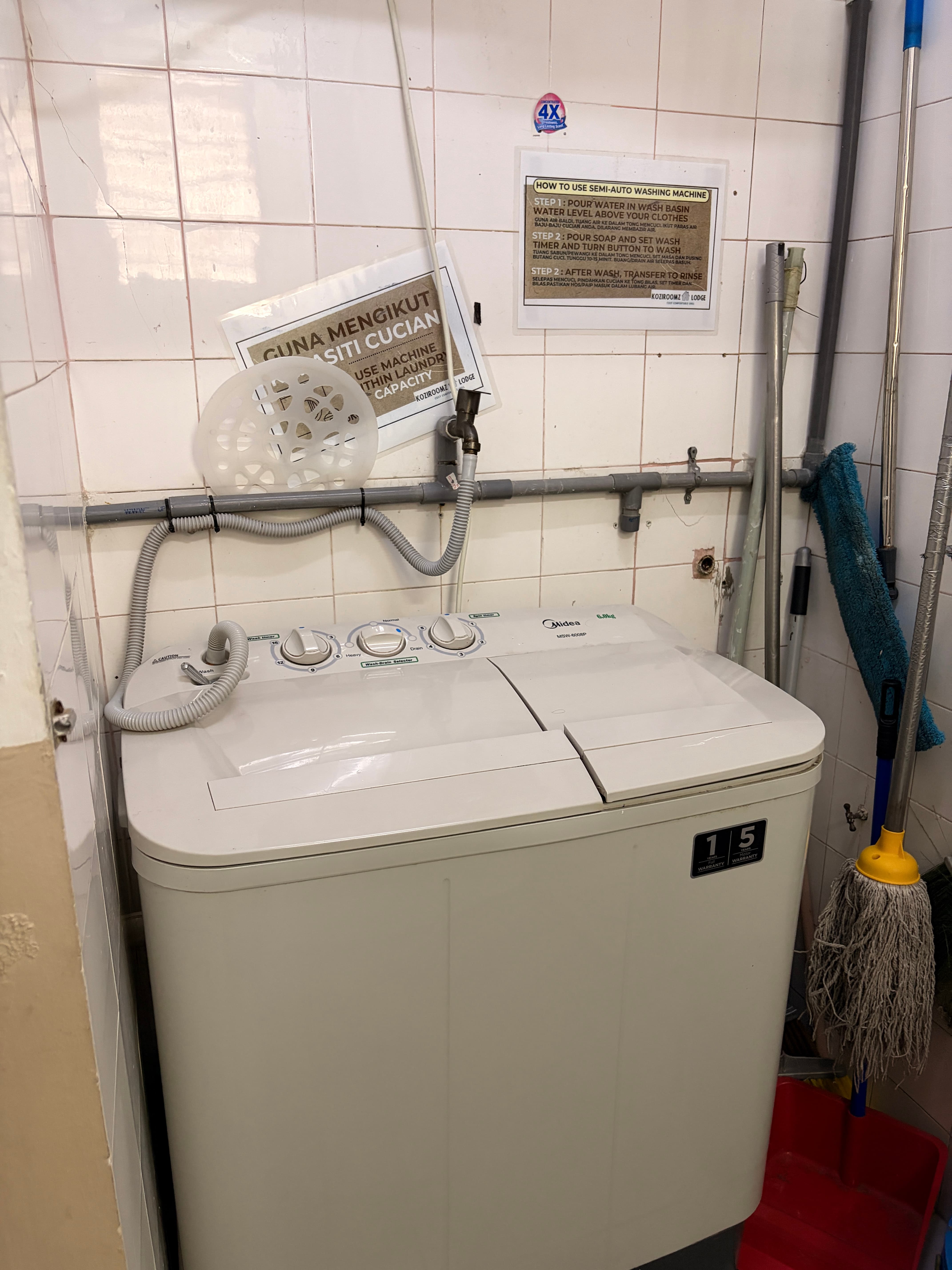 Larkin 10 - Queen bedroom (Window) view 12